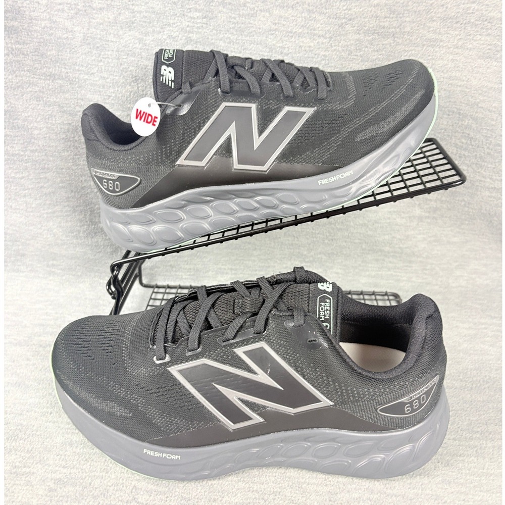 New Balance Fresh Foam 680 v8 Waterproof Running Sneakers Mens 8 W Black Comfort